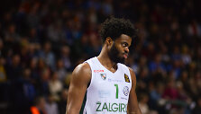 Derrickas Waltonas