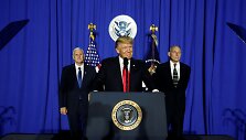 Pirmoji prezidento Donaldo Trumpo savaitė Baltuosiuose rūmuose