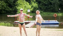 &Scaron;ilta vasaros pradžia vilniečių į paplūdimius dar nei&scaron;viliojo