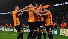 Triumfuojantys &bdquo;Wolverhampton&ldquo; futbolininkai