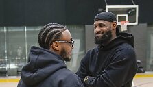 Bronny Jamesas ir LeBronas Jamesas