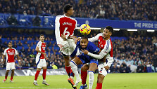 &bdquo;Chelsea&ldquo; ir &bdquo;Arsenal&ldquo; akistata