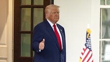 Donaldas Trumpas / Mark Schiefelbein / AP