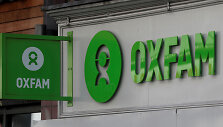 &bdquo;Oxfam&ldquo; labdaros parduotuvė Londone