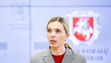 Agnės Bilotaitės bei Valstybės sienos apsaugos tarnybos vado Rustamo Liubajevo trumpa spaudos konferencija