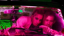 Lady Gaga vaizdo klipe &bdquo;John Wayne&ldquo;