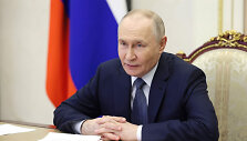 Vladimiras Putinas / Aleksey Babushkin/Kremlin Pool / ZUMAPRESS.com