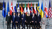 Kay Nietfeld / via REUTERS