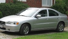Senas ir galimai pavojingas &bdquo;Volvo S60&ldquo;