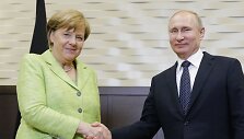 Angelos Merkel ir Vladimiro Putino susitikimas Sočyje