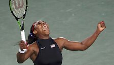 Serena Williams prie&scaron; Alizę Cornet