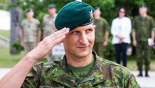 Lietuvos kariuomenes Sausumos pajegu vado pareigu perdavimo  / BNS nuotr.