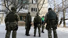 Rytų Ukrainoje nesiliaujant susirėmimams Kijevas pra&scaron;o pagalbos kovoje su Rusija