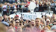 Prie&scaron; neonacių eitynes, Helsinkyje žygiavo pasisakantieji prie&scaron; rasizmą