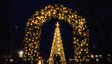 Kretingoje &ndash; vaikų norams dedikuota eglė