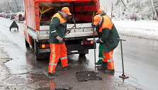Vilniuje taisomos duobės