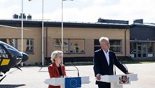 Ursula von der Leyen, Gitanas Nausėda