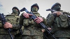 ALEXEY PAVLISHAK / REUTERS