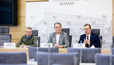 Sakalas Gorodeckis, Arvydas Juozaitis, Naglis Puteikis