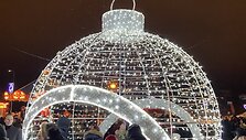 Utenos Kalėdų eglės įžiebimo &scaron;ventės akimirka