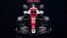 Alfa Romeo C42 F1 bolidas/ gamintojo nuotr.