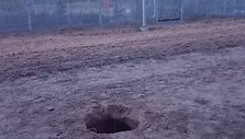 18 migrantų į Lietuvą ropojo i&scaron; Baltarusijos i&scaron;kastu urvu