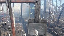 Užsiliepsnoję kryžiai
