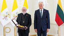 Apdovanojimo įteikimas