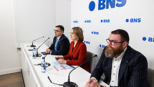 Mindaugas Kukaitis, Aistė Medelienė, Marius Dubnikovas