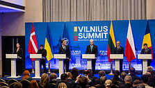 Mette Frederiksen, Volodymyras Zelenskis, Markas Rutte, Gitanas Nausėda, Andrzej Duda, Nicusoras Danas