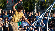 Gatvės menų festivalis SPOT: &bdquo;Ripple&ldquo; pasirodymas