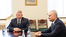 Andrius Palionis, Gitanas Nausėda