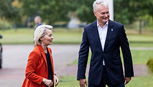 Ursula von der Leyen, Gitanas Nausėda