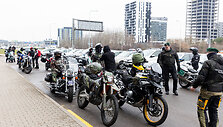 Lietuvos kelių policijos tarnyba ir Vilniaus apskrities policijos komisariato pareigūnai pradėjo patruliavimo motociklais sezoną