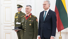 Valdemaras Rup&scaron;ys, Gitanas Nausėda