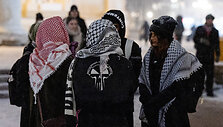 Protestas prie&scaron; nusikaltimus žmoni&scaron;kumui Palestinoje