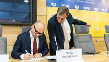 Matas Maldeikis, Bronislovas Matelis
