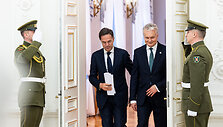 Markas Rutte, Gitanas Nausėda