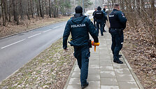 Prie Leonido Volkovo namų dirba policijos pareigūnai