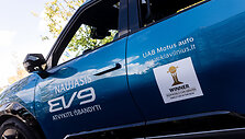 &bdquo;eJudėjimo&ldquo; festivalyje esantys automobiliai