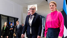 Ingrida &Scaron;imonytė, Evika Silina