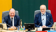 Saulius Skvernelis, Juozas Olekas