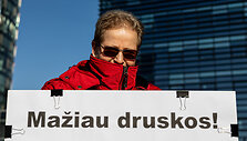 Protestas prie&scaron; perteklinį druskos naudojimą