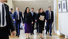 Inga Ruginienė, Julija Svydyrenko