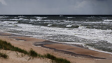 Vėjuota, lietinga, bet ir saulėta Palanga