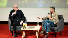 Arūnas Valinskas, Andrius Tapinas