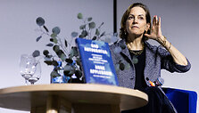 Anne Applebaum