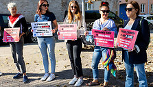 Solidarumo akcija prie Prancūzijos ambasados
