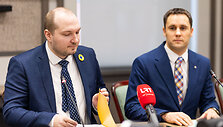 Gintautas Jak&scaron;tas, Ramūnas Skaudžius