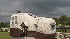 Bato formos namo &bdquo;Haines Shoe House&ldquo; pa&scaron;to dėžutė